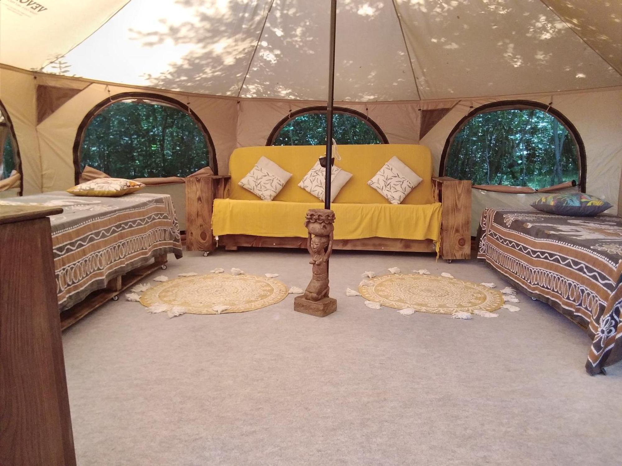 Tente Safari Lodge Dans Foret Luxuriante Vielle-Tursan Dış mekan fotoğraf